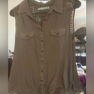 Maurice’s Olive Green Sleeveless Blouse